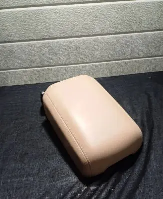 Porsche Macan (95B) Armrest