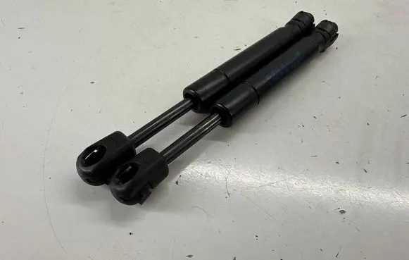 Chrysler Pacifica Tailgate/trunk strut/damper 71086956C