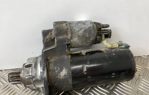 Volkswagen Transporter - Caravelle T5 Starter motor 0001125605
