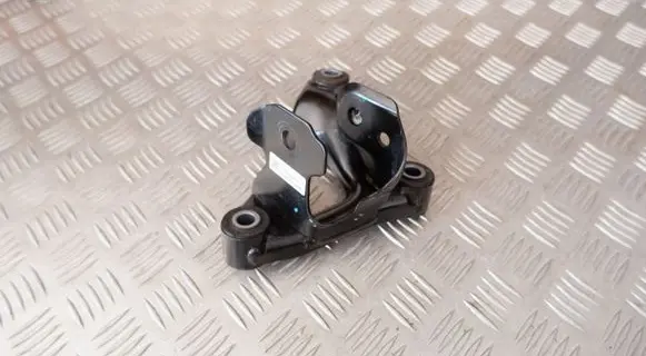 Tesla Model Y Engine mount bracket 111023300C