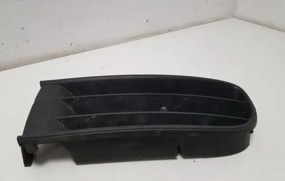 Volkswagen Polo Front bumper lower grill 6Q0853665