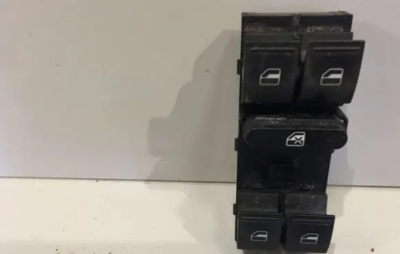Volkswagen Golf V Electric window control switch 1K4959357A