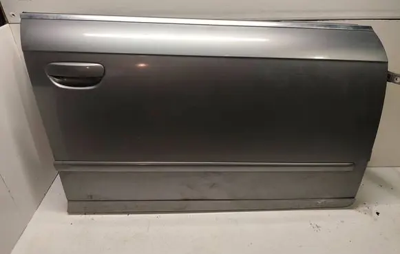 Audi A4 S4 B7 8E 8H Front door
