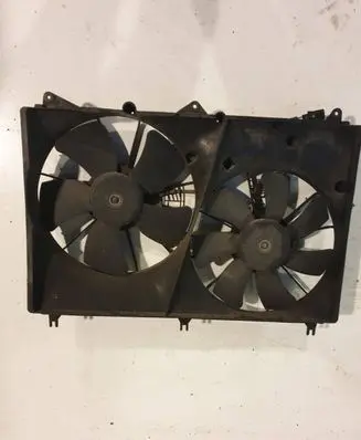 Radiator cooling fan shroud
