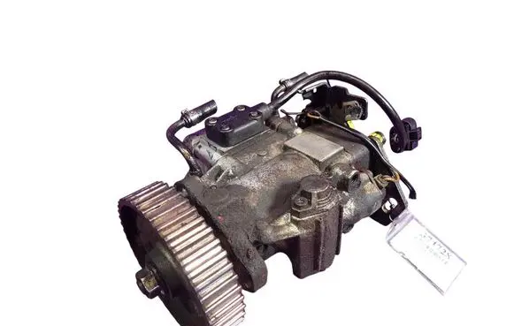 Volkswagen PASSAT B4 Fuel injection high pressure pump 