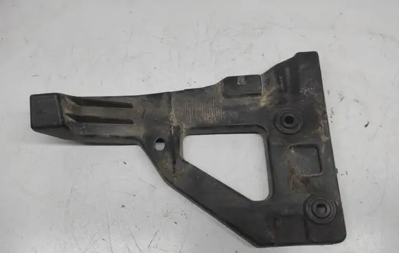 Audi A6 S6 C6 4F Front bumper mounting bracket 4F0807227