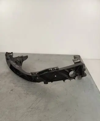 BMW 1 E81 E87 Headlight/headlamp mounting bracket 7120824 51647120824