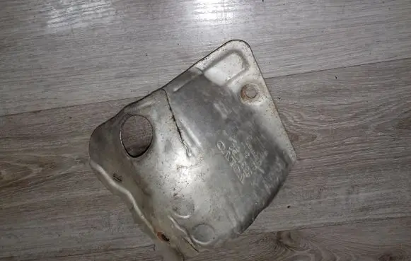 Volvo XC90 Other exhaust manifold parts 8631722