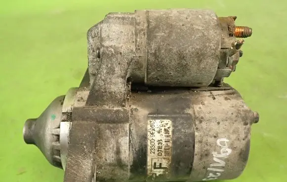 Nissan Almera Starter motor 233009F660
