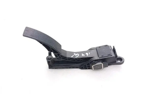 Mercedes-Benz GL X164 Accelerator throttle pedal A1643000004 ZGS010 0436