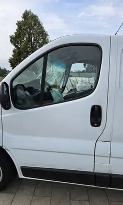 Renault Trafic II (X83) Front door