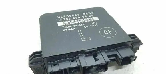 Mercedes-Benz C W203 Door control unit/module A2038206526