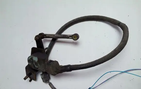 Infiniti QX70 S51 Rear height level sensor lever 538121BA0A