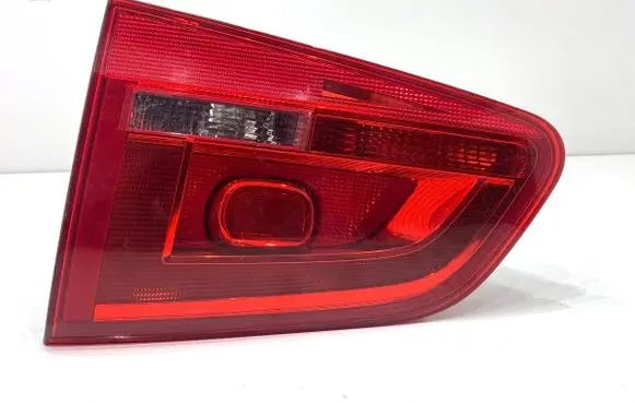 Volkswagen Sharan Rear/tail lights 7N0945094H