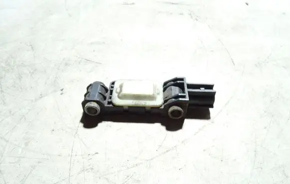 Audi A4 S4 B7 8E 8H Airbag deployment crash/impact sensor 8E0959651A