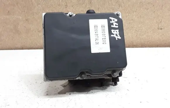 Audi A4 S4 B7 8E 8H ABS Pump 8E0910517E 8E0614517AL