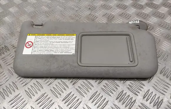 Sun visor
