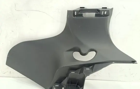 Toyota Sienna XL40 IV (D) pillar trim (bottom) 6258108110 6257008080