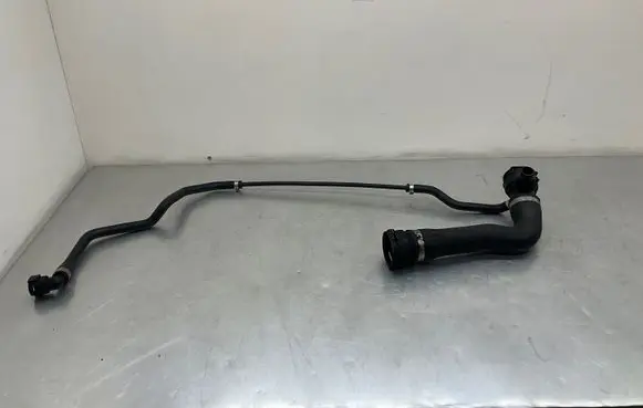 BMW 5 E60 E61 Engine coolant pipe/hose 7560968