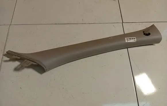 Hyundai i30 (C) pillar trim 858212R600