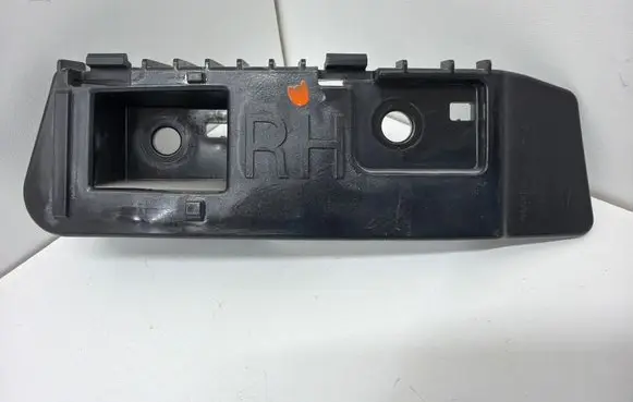 Tesla Model 3 Rear bumper mounting bracket 108399300E