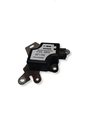 Nissan X-Trail T30 ESP acceleration yaw rate sensor 47930EQ010