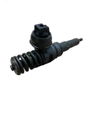 Skoda Octavia Mk2 (1Z) Fuel injector 0414720215 038130073AG