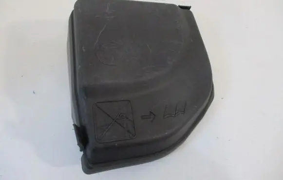 Peugeot 307 Fuse box cover 9653315180
