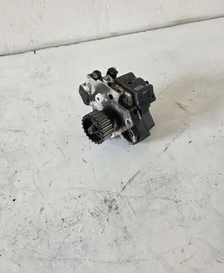 Audi A6 S6 C6 4F Fuel injection high pressure pump 059130755J