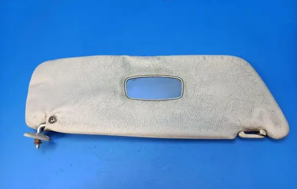 Mercedes-Benz COMPAKT W115 Sun visor