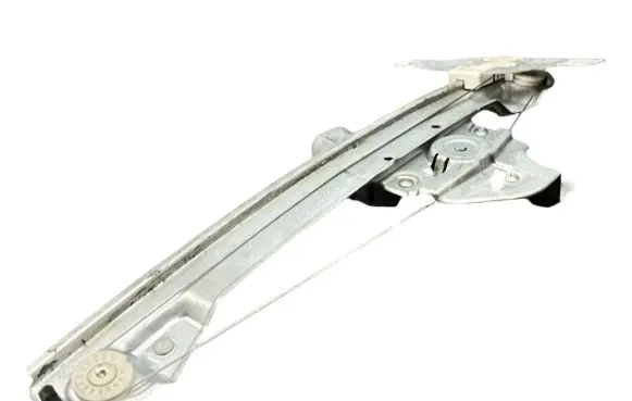 Peugeot 2008 I Front door electric window regulator 9806081880
