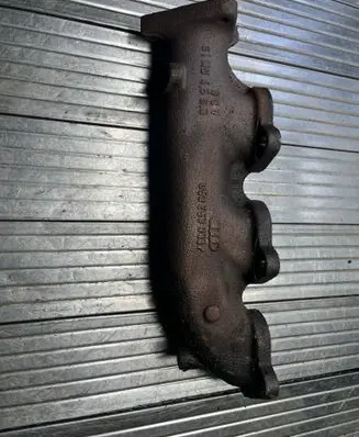 Audi A6 S6 C6 4F Exhaust manifold 059253033P