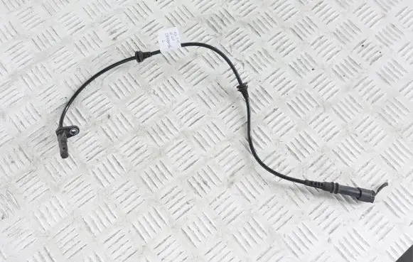 BMW X5 F15 ABS brake wheel speed sensor 6771776