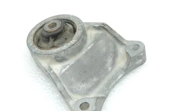 Toyota RAV 4 (XA30) Rear differential/diff mount bracket