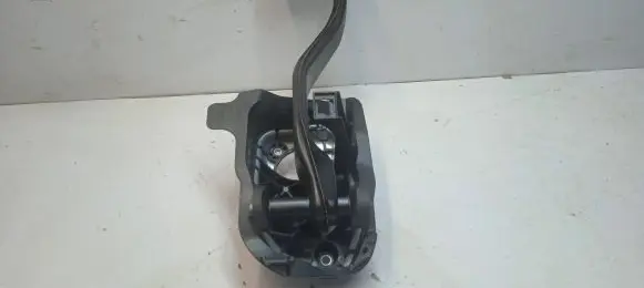 Mercedes-Benz C W205 Brake pedal A2052920108