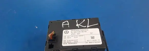 Mercedes-Benz A W169 Gateway control module A1695403945