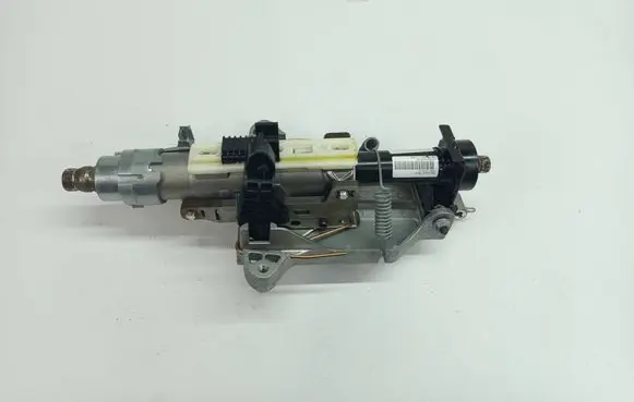 Steering wheel axle set