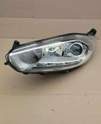 Ford Fiesta Headlight/headlamp