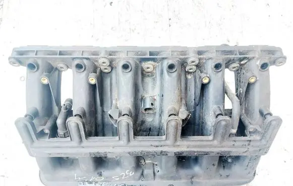 BMW 5 E39 Intake manifold 1438140 0607991301382