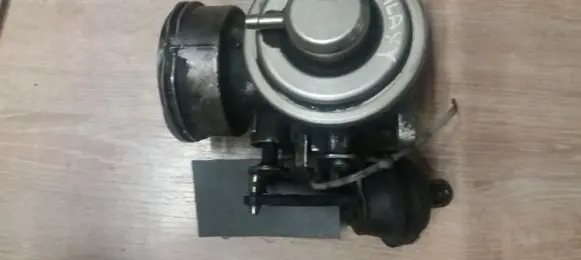 Ford Galaxy EGR valve 038131501AA 076323081