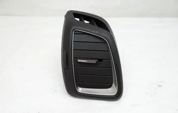Citroen DS5 Dashboard side air vent grill/cover trim 9670715277