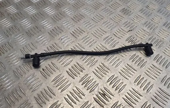 Opel Astra J Windshield washer spray nozzle 13408115