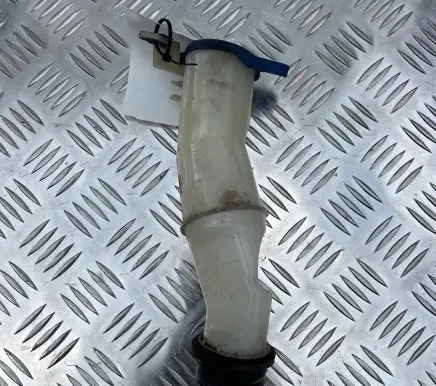 Volvo V70 Window washer liquid tank fill tube 9178568