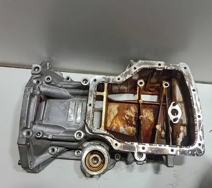 Hyundai Tucson TL Oil sump 211352B700