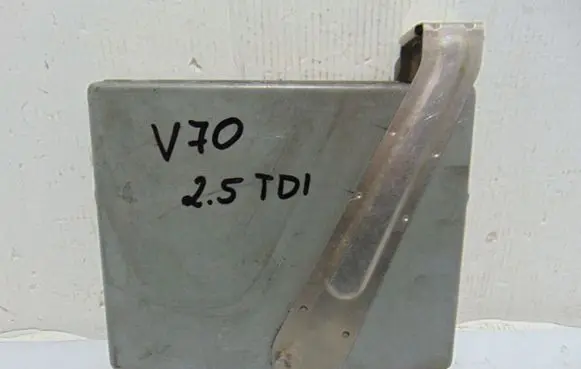 Volvo S70 V70 V70 XC Engine control unit/module P01270298