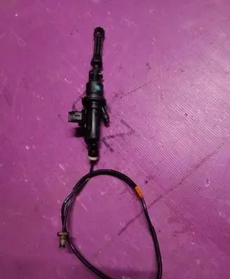 Peugeot 508 Clutch slave cylinder 9678116980