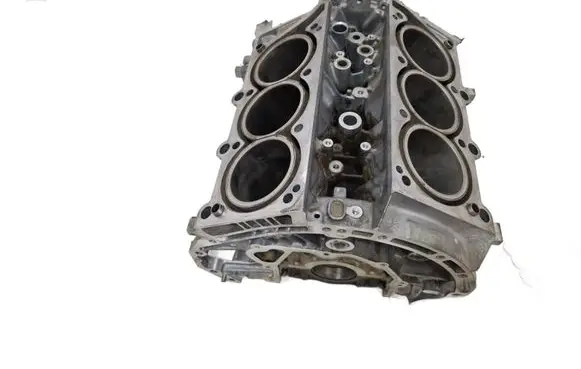 Chrysler Pacifica Engine block 68237714AE