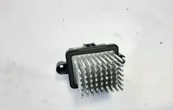 Opel Insignia B Heater blower motor/fan resistor 13506208