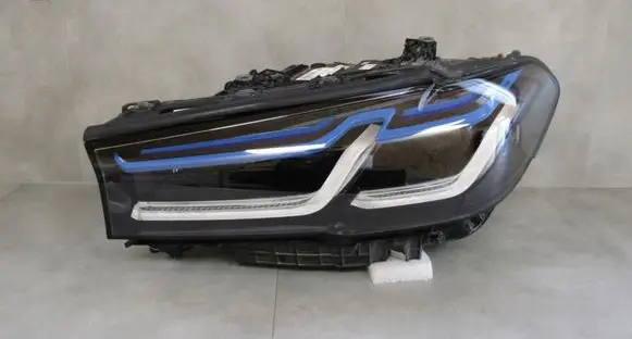 BMW 5 G30 G31 Headlight/headlamp 5A388F1-03