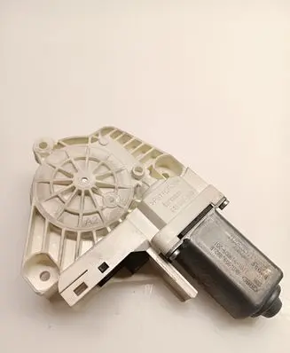 Seat Alhambra (Mk2) Front door window regulator motor 8K0959802B 1101919809201 11420240717